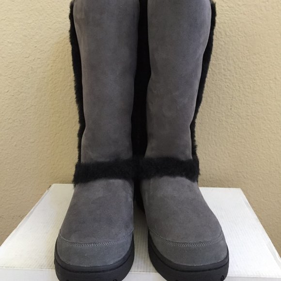 UGG SUNBURST ULTRA TALL BLACK / GREY GRAY WATER RESISTANT BOOTS - Picture 4 of 6